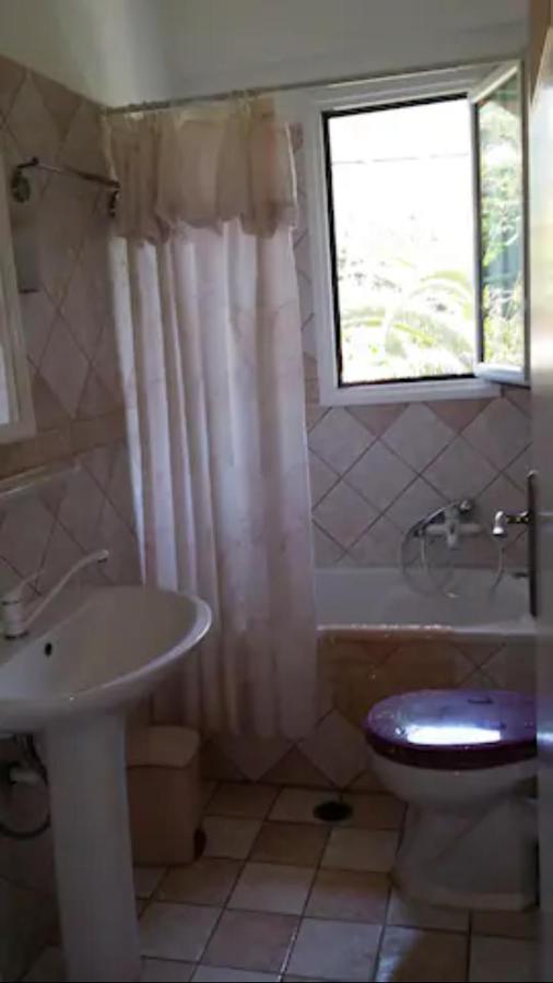 Tholeto Apartments อากิออส กอร์ดิออส ภายนอก รูปภาพ